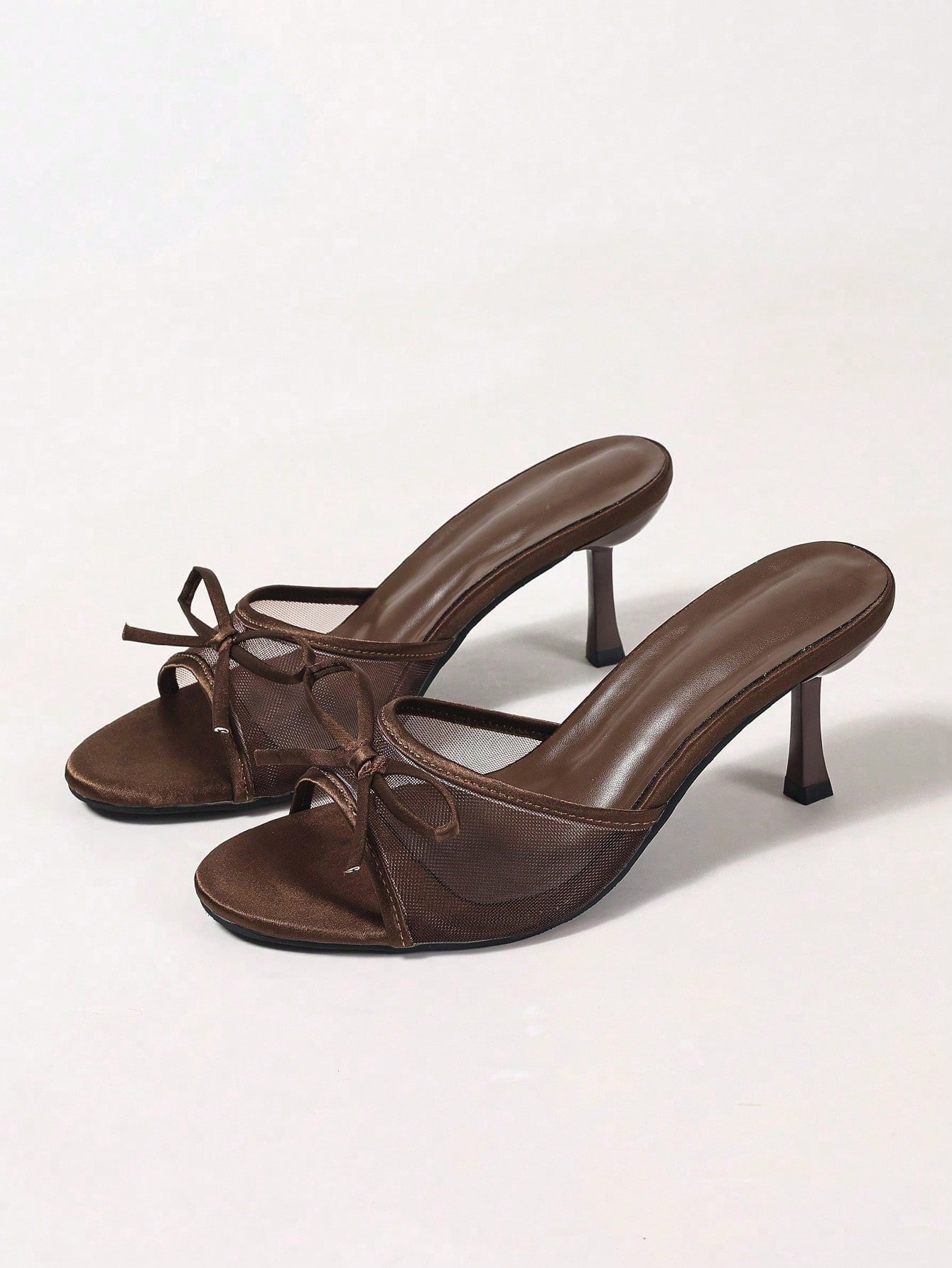 Talon Bowknot